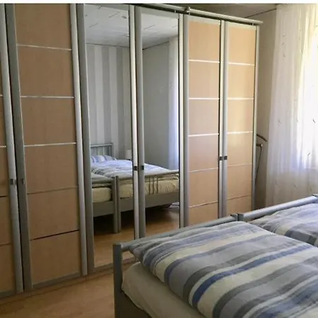 Апартаменты Ferienwohnung Budenbender Зиген